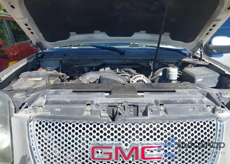2009 GMC Yukon Sle1 from USA, damaged, VIN 1GKFC23C49R147745